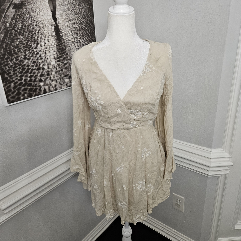 Free People Almond Jasmine Embroidered Fit & Flare Dress size 4 - Picture 11 of 14